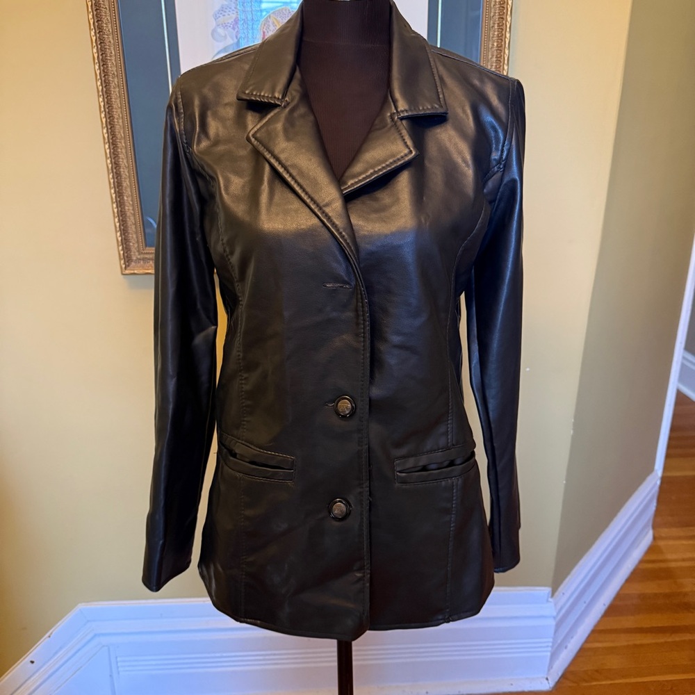 Elegant Black/Navy Leather Women's Jacket